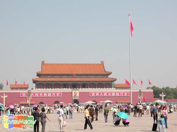 建於明永樂十五年，是明朝皇城正門