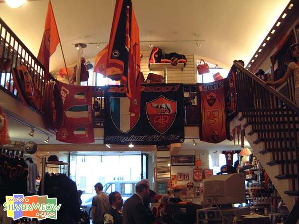 意大利羅馬 羅馬球會用品專賣店