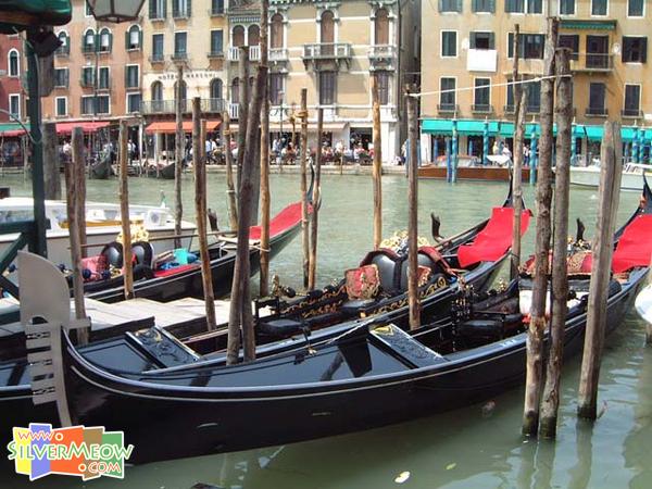 贡多拉 Gondola