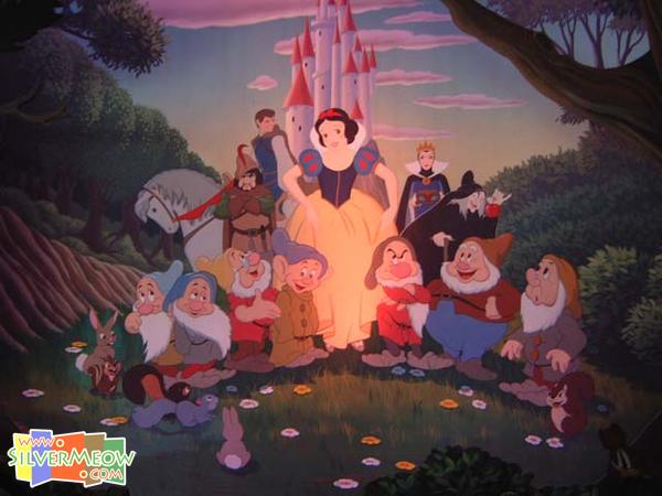 梦幻乐园 Fantasyland - 白雪公主和七个小矮人 Blanche-Neige et les Sept Nains
