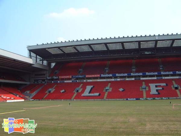 利物浦晏菲路球场