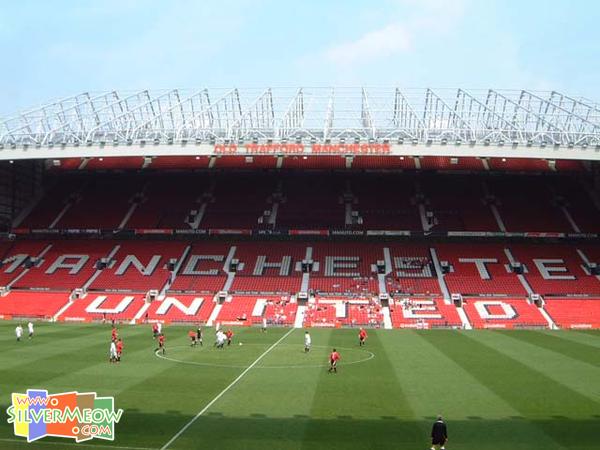 曼联奥脱福球场