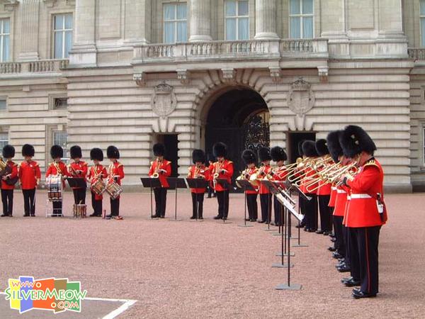 御林軍換班儀式