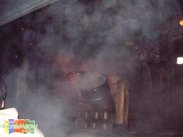 大白鯊館, 爆炸場面