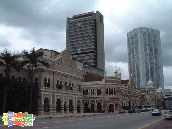 远处为 Dayabumi Complex 达雅普美大厦