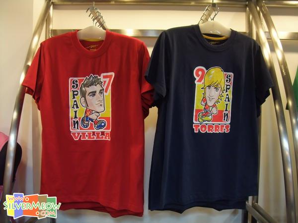 Q 版足球球星 T-shirt - 比利亚 (西班牙)丶费尔南多托雷斯 (西班牙)