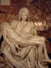圣殇图 Pieta, 米高安哲奴1499年完成之大理石雕像, 亦是其唯一签名作品
